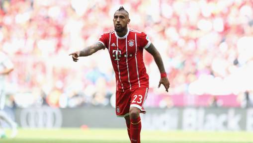 Bayern Munich Enforcer Arturo Vidal Begs Compatriot and Premier League Star to Join Him in Bavaria