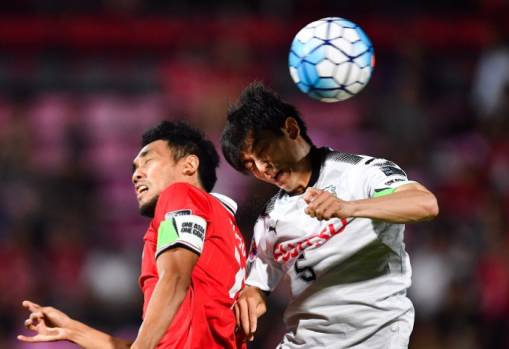 Analysis: Kawasaki take chances to seize advantage