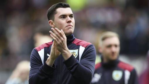 Man Utd Tipped to Sign Only 3 or 4 Specific Players With Strike Pair & Centre-Back the Main Targets