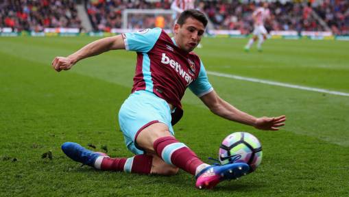 What a Flop! West Ham Loanee Set to Join Malaga as Slaven Bilic Continues Hunt for New Striker