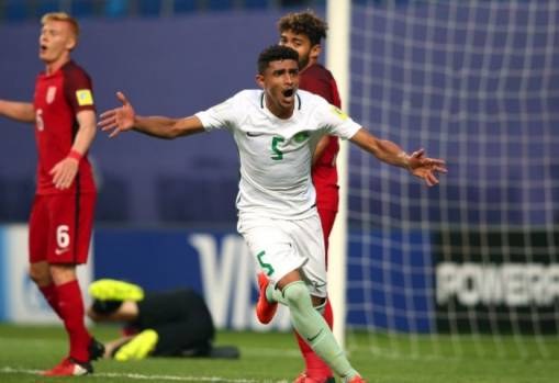 Al Amri strikes to send Saudi Arabia through