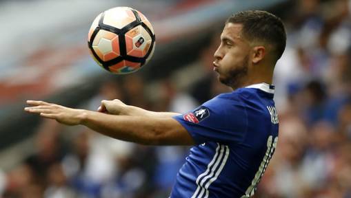 Eden Hazard Jokes There 'Won't Be Enough Money Left' to Sign Lukaku if He Himself Signs New Contract