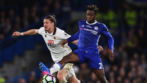 Chelsea Star Michy Batshuayi Hits 1m Instagram Followers and Writes Typically Hilarious Tweet