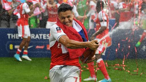 Arsenal Legend Ian Wright Defends Alexis Sanchez Amid Questions Over Striker's Attitude
