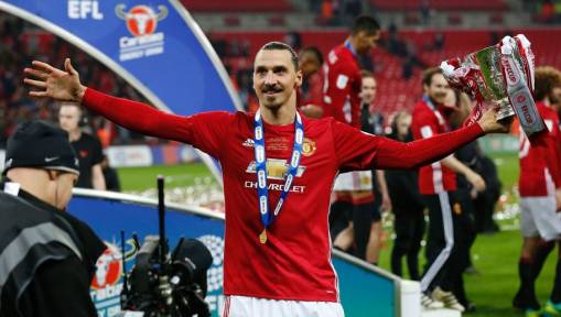 Man Utd Decide Against Contract Extension for Prolific Striker as Summer of Uncertainty Continues