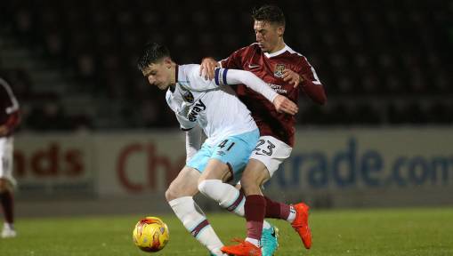 West Ham Youngster Declan Rice Claims He Wants to 'Make His Mark' With the Hammers Like Mark Noble