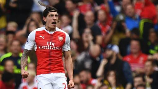 Hector Bellerin Hints at Arsenal Exit as Barca Hover: 'You Never Know'