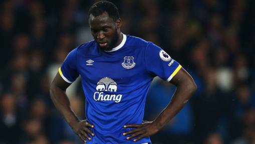 PHOTO: Transfer 'Expert' Brutally Shown Up on Twitter After Weighing in Romelu Lukaku Future