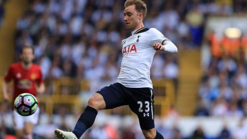 Barca Reportedly Target Spurs Playmaker as Backup if Other Names on Transfer Shortlist Fall Through