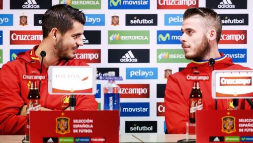 Man Utd Target Reportedly Given Glowing Reviews of the Club by Two International Teammates