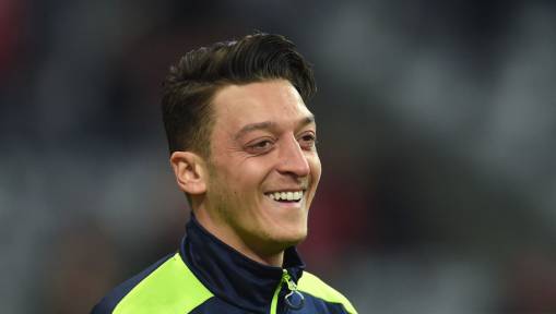 Mesut Ozil Reveals Petr Cech 'Shocked' Gunners Players and Coaches With Initiation Rap