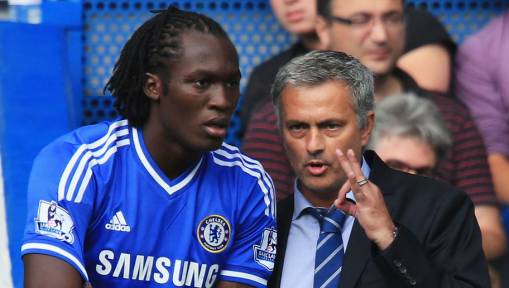 Former Blues Star Claims Lukaku & Mourinho Have Good Relationship Amid Man Utd's Interest in Striker
