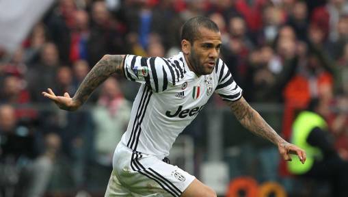 Juventus CEO Confirms Departure of Star Full Back Amid Interest From Man City and Chelsea