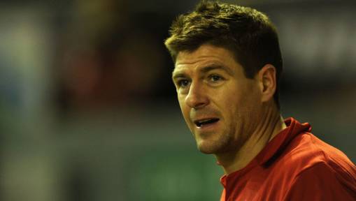 7 Long-Serving Players Who Finished Their Careers With Other Clubs