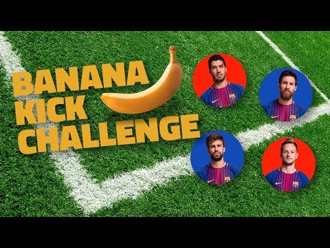 FC Barcelona: banana shot in training session