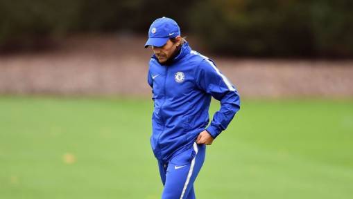 Chelsea Boss Bemoans 'Thin' Squad & Admits to Trying to Sign Roma Star Ahead of UCL Clash
