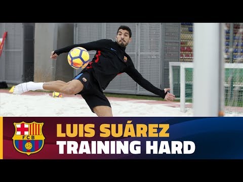 Luis Suárez in action last week getting ready for the return of La Liga