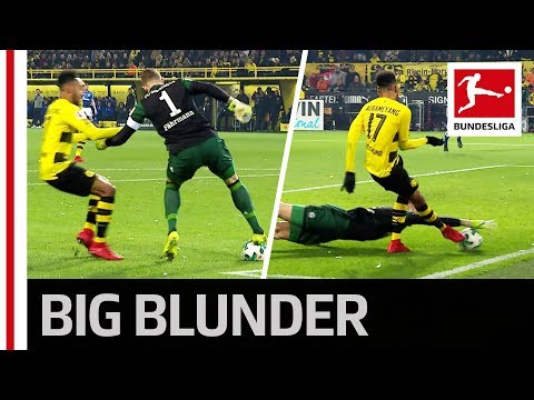Keeper Fails & Striker Misses - Best Bloopers on Matchday 13