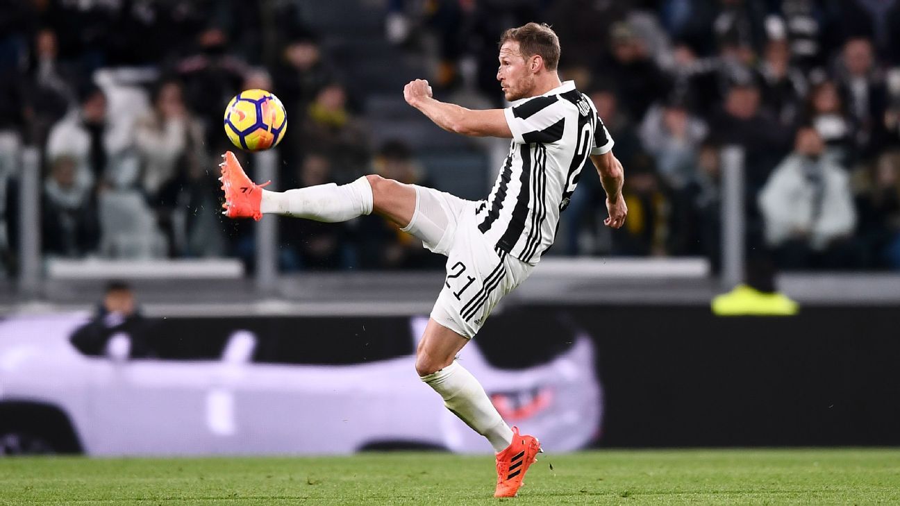 Juventus' Benedikt Howedes 'endlessly disappointed' by latest injury