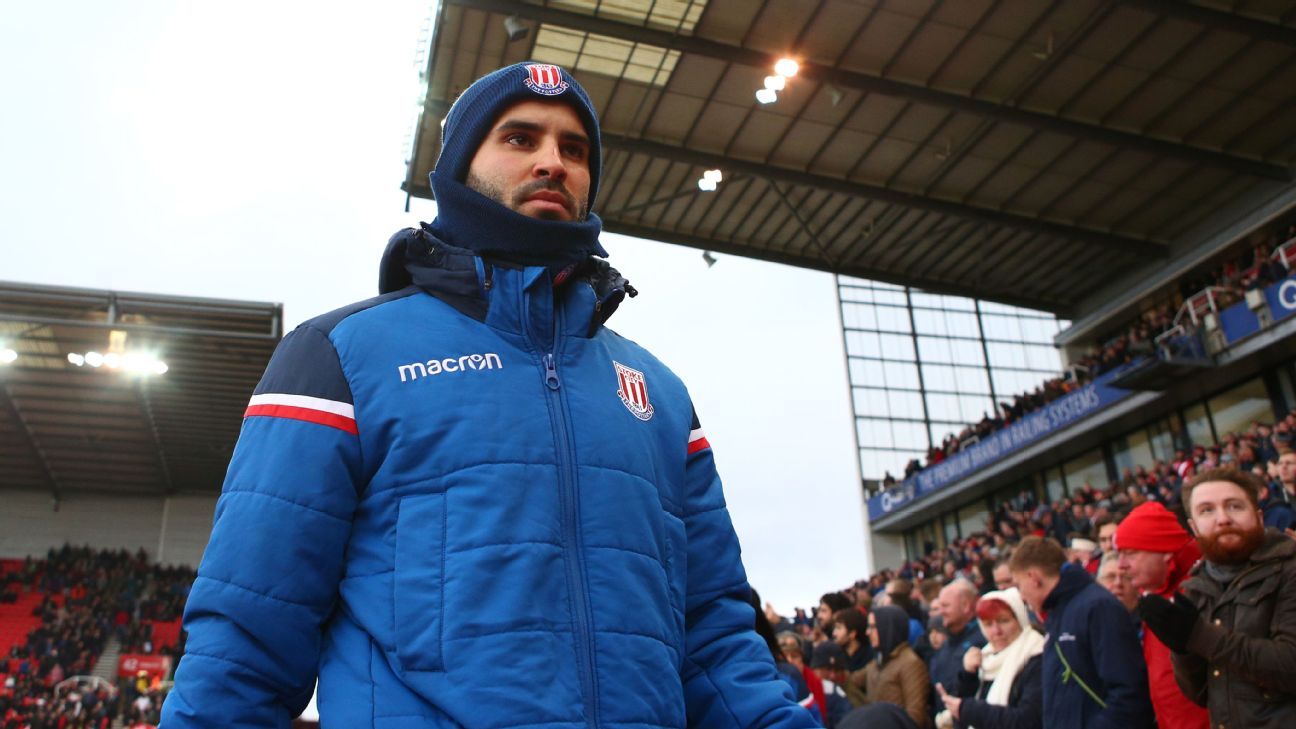 Stoke disciplines Jese for leaving bench during Swansea match