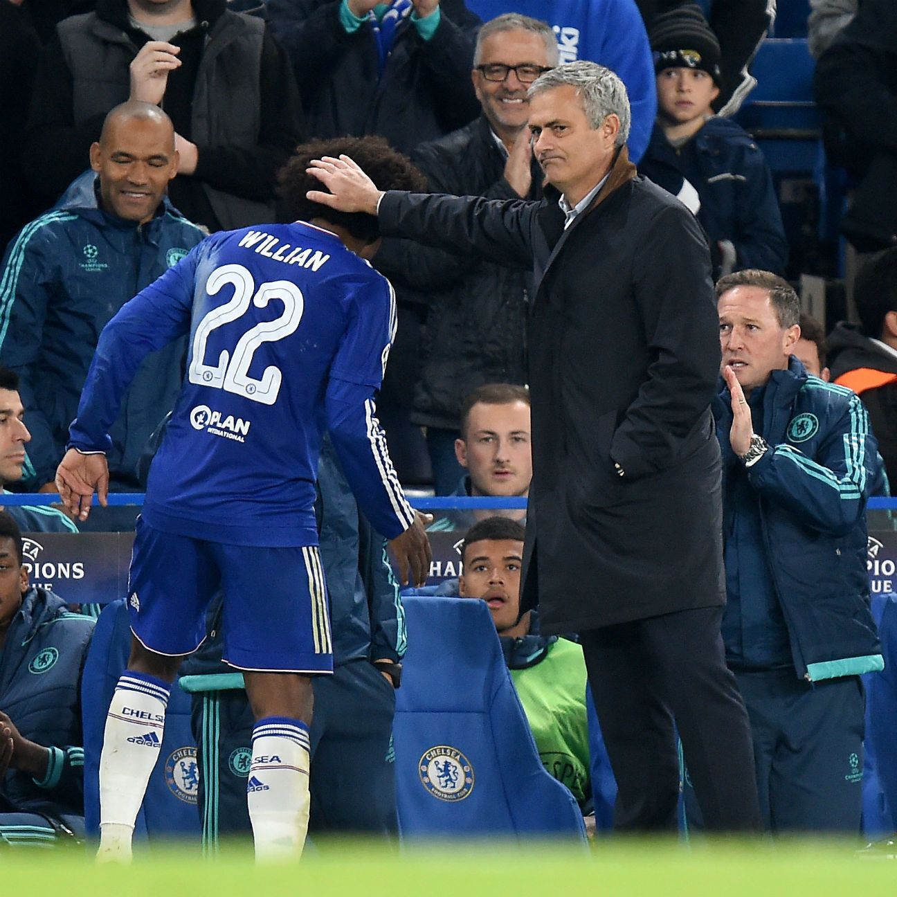 Manchester United need Willian: He is the perfect Jose Mourinho player