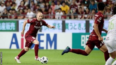Andres Iniesta and Fernando Torres lose on J-League debuts