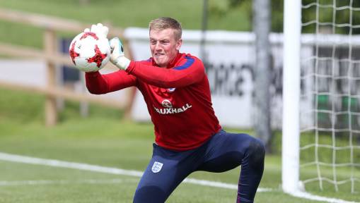 Sunderland Star Jordan Pickford Will Not Listen to Transfer Talk Until After U21 Euro Tournament