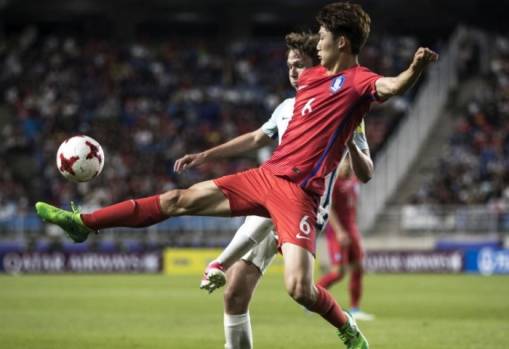 Shaikh Salman hails Korea Republic for successful hosting of FIFA U-20 World Cup