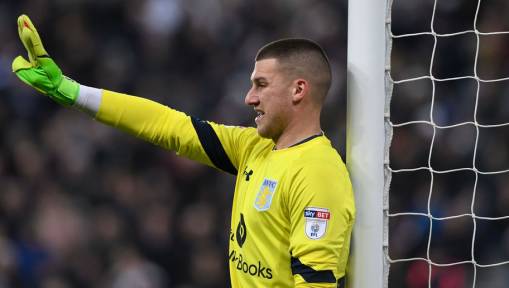 Manchester United Goalkeeping Star Attracting the Interest of Several Premier League Clubs