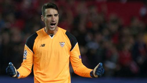 Liverpool Interested in Sevilla Goalkeeper Sergio Rico & Could Be Set to Make €12m Offer