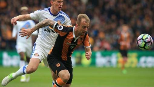 Crystal Palace Join Newcastle United in Race to Sign Want-Away Hull City Winger
