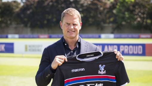 New Crystal Palace Manager Frank de Boer Shows Off His Skills on First Day of Pre-Season
