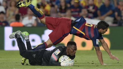Barca Bogeyman Carlos Kameni Leaves Spain for Fenerbahce After 13 Years of Frustrating La Blaugrana
