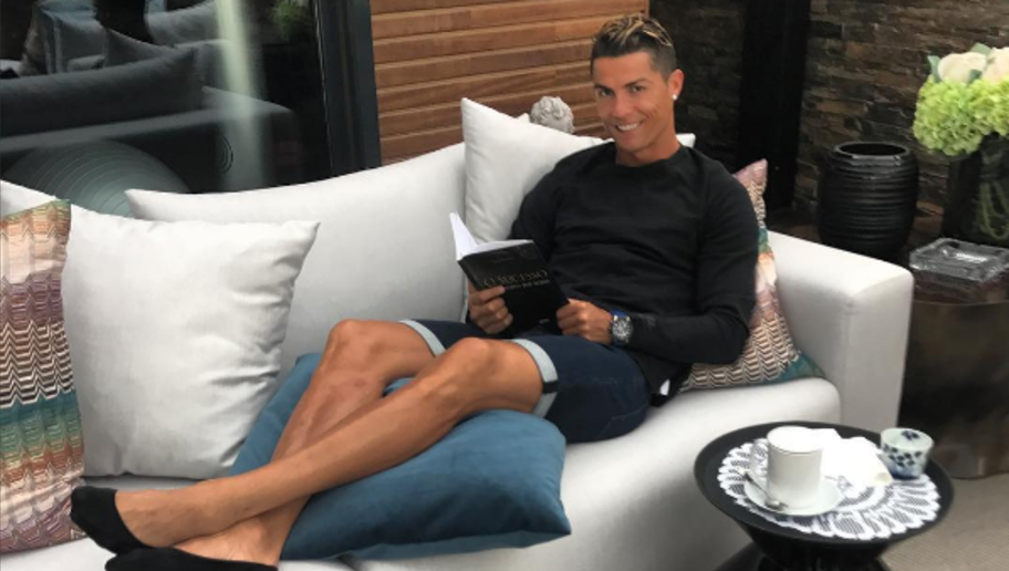 Social Media Powerhouse Cristiano Ronaldo Revealed to Be 3rd Highest Instagram Earner in the World