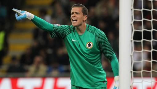 Arsenal's Wojciech Szczesny Looks Set to Join Juventus After Being Left Out of Pre-Season Tour Squad