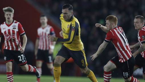 Arsenal Leave Lucas Perez Out of Tour Party as Spaniard Looks Certain for Emirates Exit