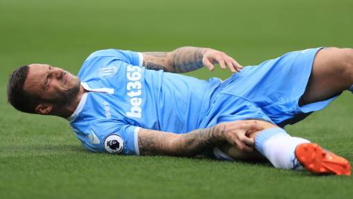 Stoke Winger and West Ham Transfer Target Marko Arnautovic Suffers Pre-Season Knee Injury