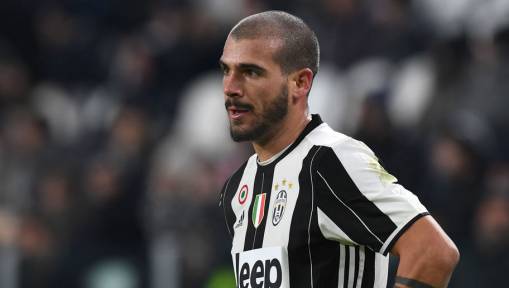 Premier League Spending Spree Set to Continue as Everton and West Ham Join Race for Juventus Star