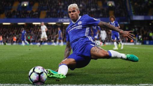 Chelsea's Kenedy Apologises After Being Booed in China Following 'Racial' Slurs
