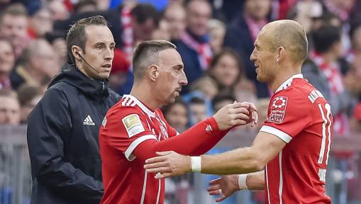 Bayern Star Arjen Robben Insists Fellow Winger Is Paramount to Club's Title Chances