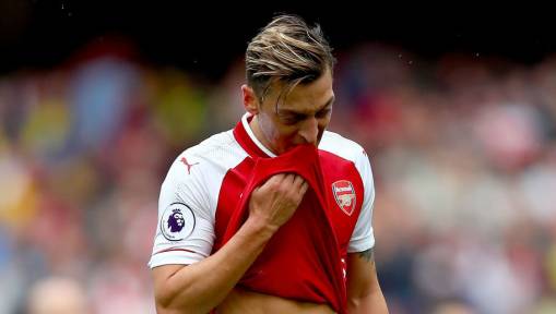 Serie A Giants Prepare Swoop for Arsenal Ace as Gunners Abandon Efforts to Keep Him