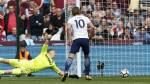 Bilic decision backfires as Kane double helps nervy Spurs beat West Ham