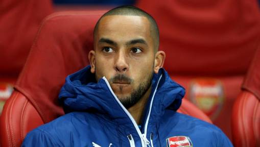 Everton to Battle Premier League Rivals for Arsenal Forward Theo Walcott in January