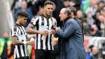 Jamaal Lascelles signs new contract with Newcastle until 2023