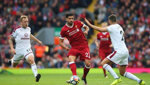 Manchester United Considering Shock Move for Liverpool Midfielder to Deepen Midfield Stock