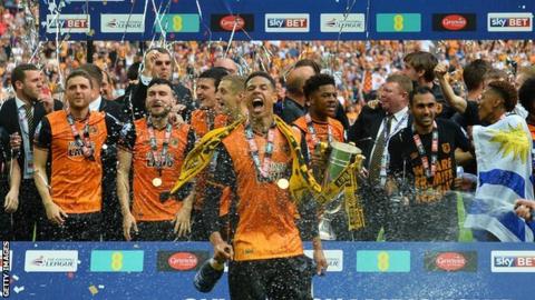 Clubs 'risk bankruptcy' by promotion to Premier League
