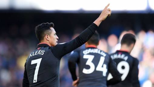 Alexis Sanchez Hints That He Fancies Arsenal Stay With a Cryptic Instagram Post