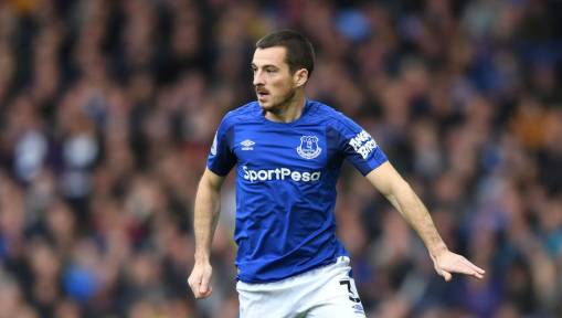 Leighton Baines Backs 'Big Character' David Unsworth to Turn Everton's Fortunes Around