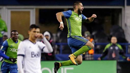 Dempsey double delivers huge Seattle win