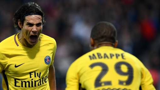 Cavani, Mbappe 8/10 in PSG's big win